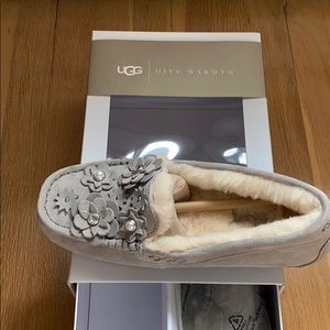 Ugg women’s slippers